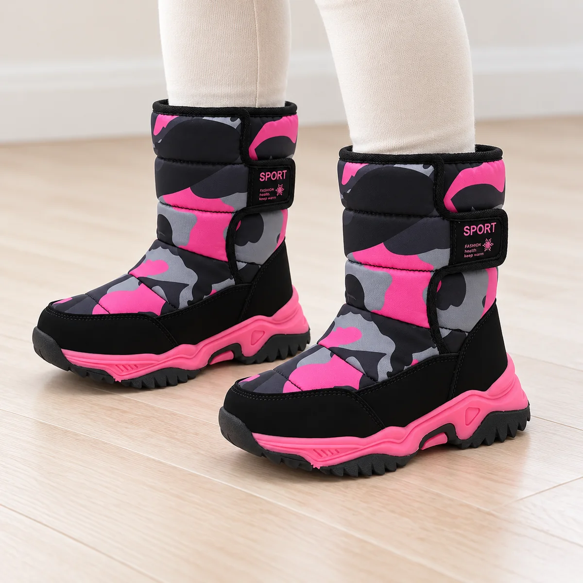 bottes fille noires et rouges fourrees 44531 11b porte
