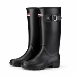 Bottes motardes femme noires à boucle et semelle crantée