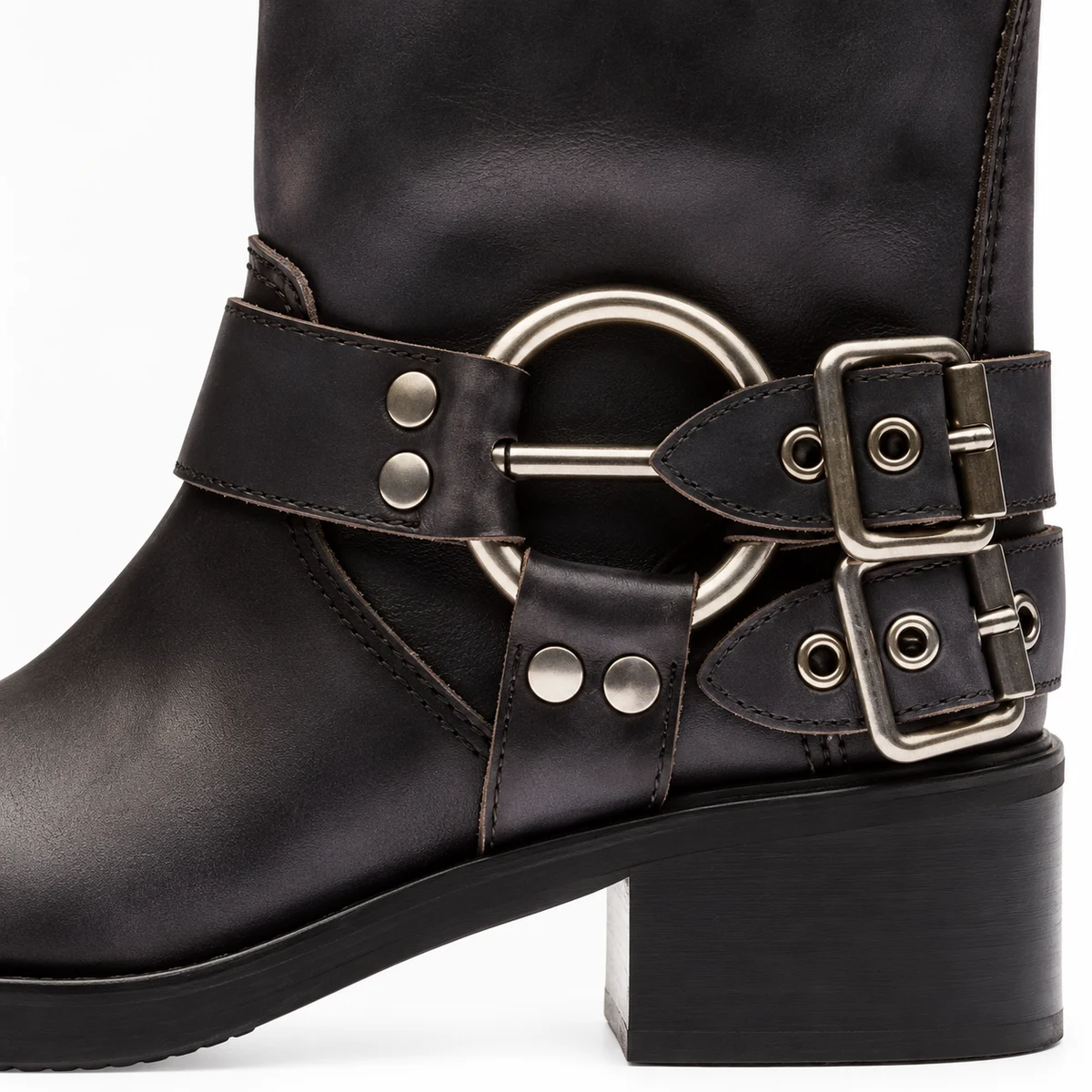 Bottes motardes femmes noires à brides avec design tendance et confortable