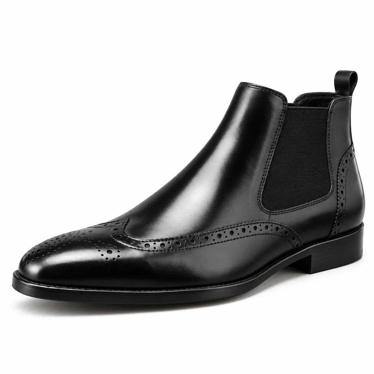 Bottines Chelsea homme noires à bout fleuri mettant en valeur le design élégant