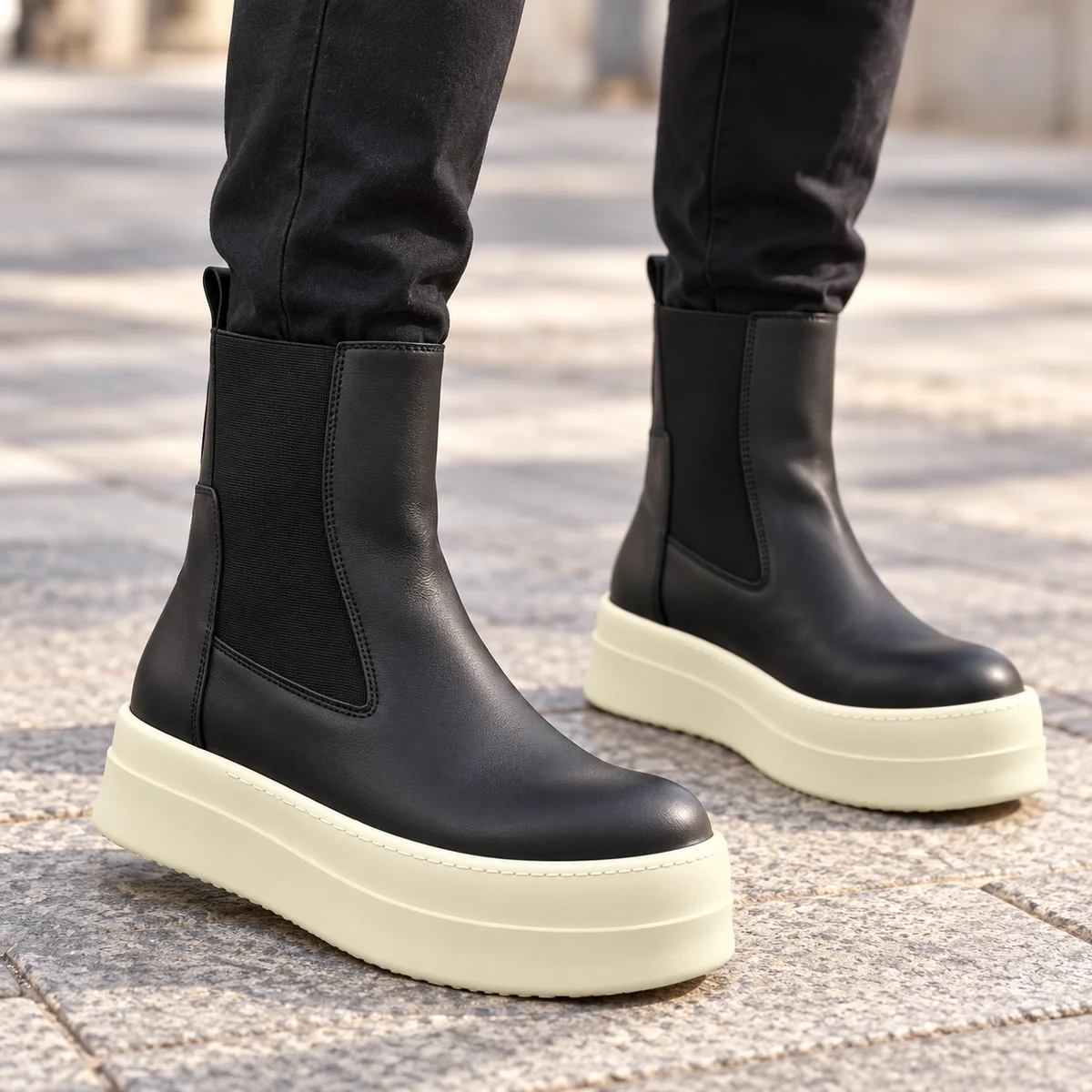 Chaussures Chelsea homme noires à plateforme claire pour style tendance