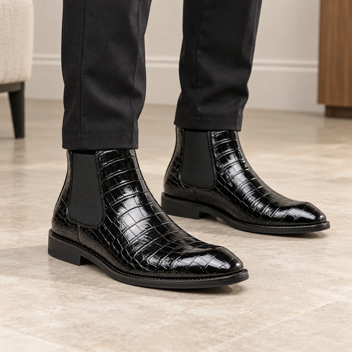 Chaussures Chelsea en cuir noir effet crocodile pour homme élégance