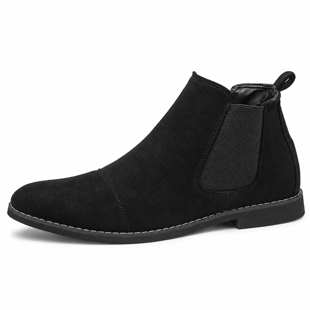 Détail des bottines Chelsea homme en suédine noire à semelle fine