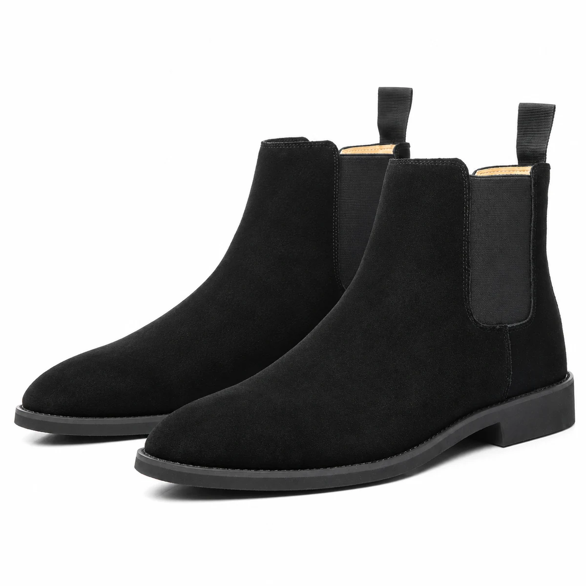 Chaussures Chelsea hommes en velours noir à bout pointu et look sophistiqué