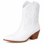 Bottines cowboy femme blanches à broderies ton sur ton élégantes