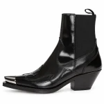 Bottines cowboy femme noires à bout métallisé pied en vue