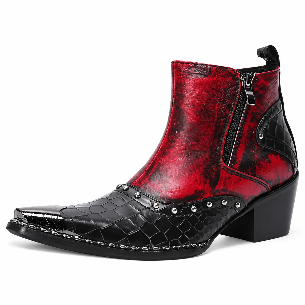Bottines femme style cowboy en cuir noir et rouge avec zip et décor riveté