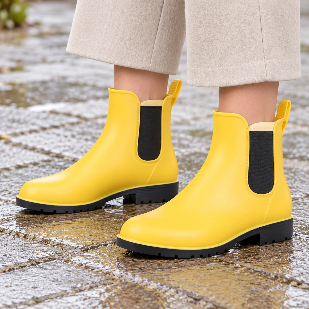 bottines de pluie femme jaunes style c 44483 11a porte