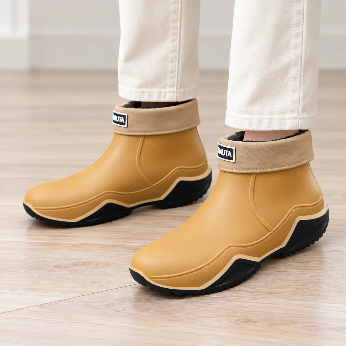 bottines de pluie mixtes marron fourre 44472 12b porte