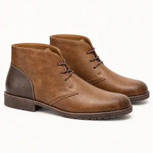 Bottines desert homme avec empiècements contrastants en cuir