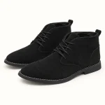 Bottines desert homme noires en suédine vues de face