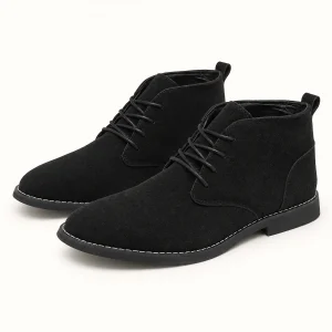 Bottines desert homme noires en suédine vues de face
