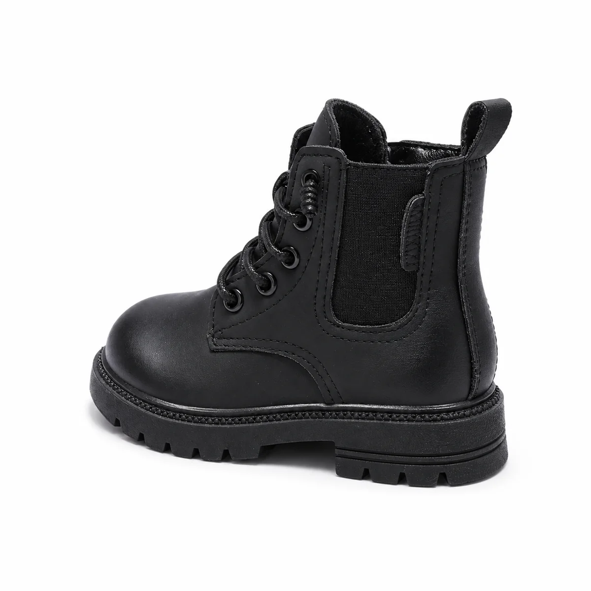 Chaussures enfant noires avec détail latéral et lacets pour style elegant