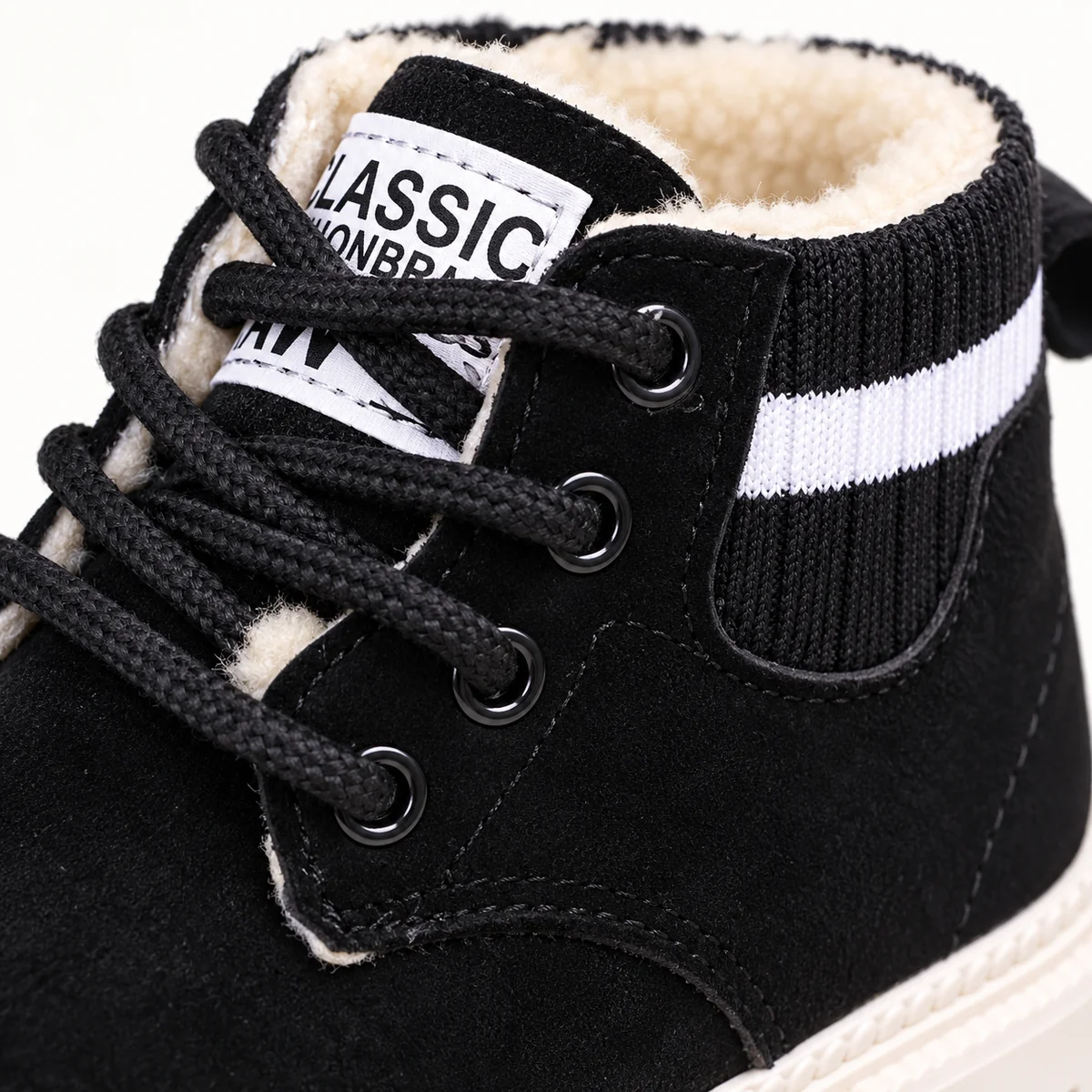 bottines enfant noires fourrees a lace 44550 10a detail