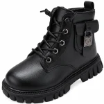 Bottines enfant noires fourrées avec lacets pour hiver