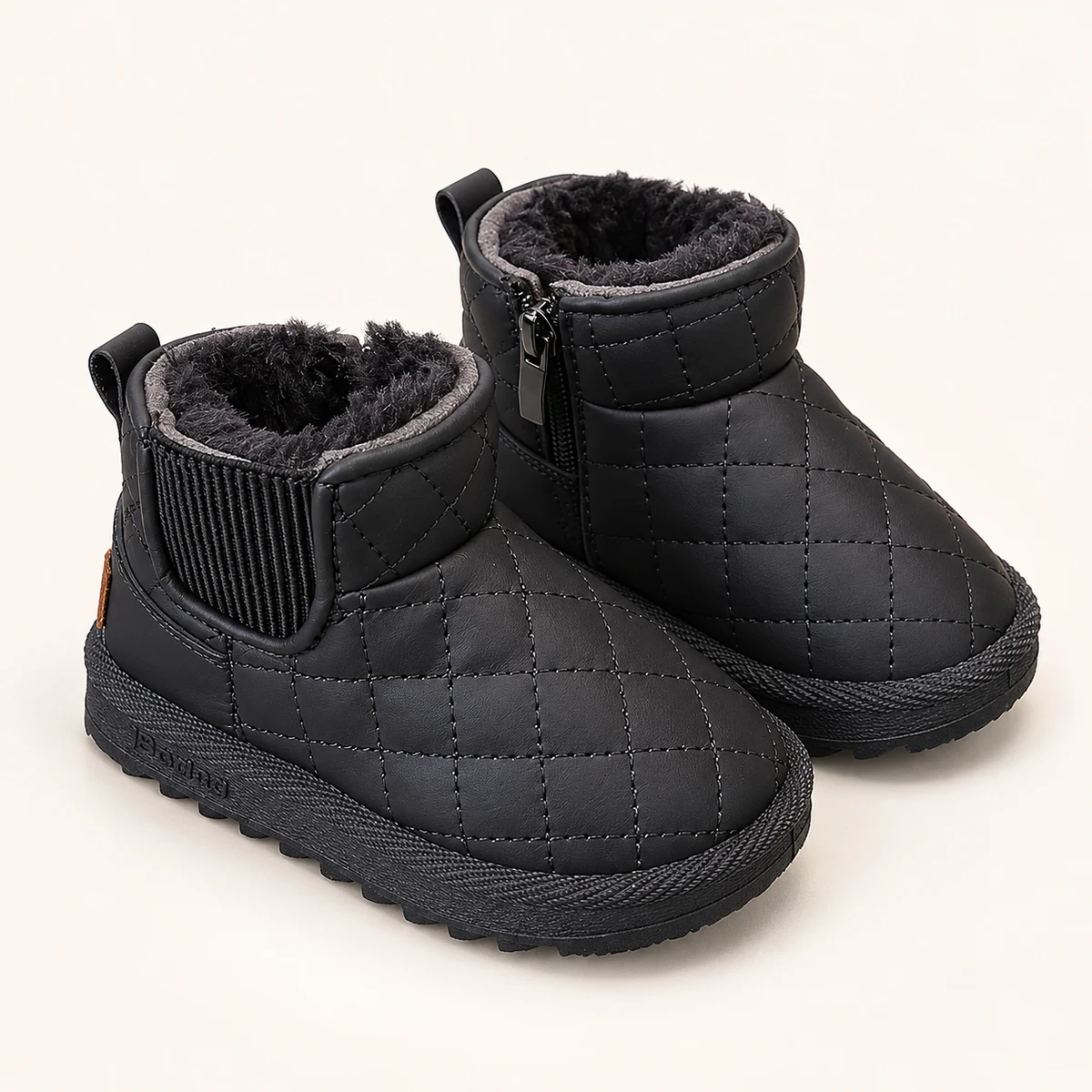 Bottines enfant noires et matelassées parfaites pour l'hiver