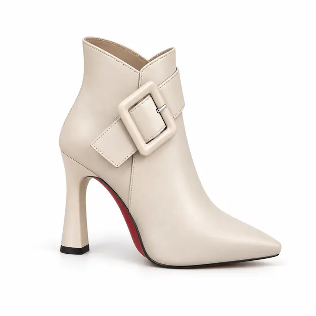 bottines femme beiges pointues a talon aiguille vue de trois quarts sur fond blanc 45044