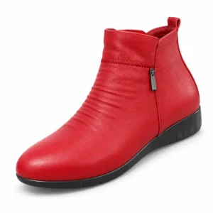 bottines femme en cuir fourrees compensees colorees rouge fourre vue de trois quarts sur fond blanc 45084