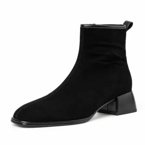 bottines femme en daim a talon carre noir non fourre vue de trois quarts sur fond blanc 45102