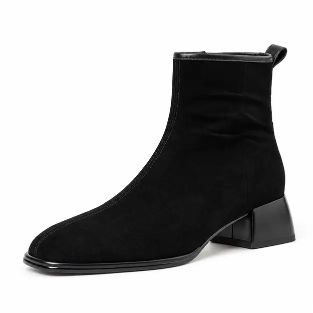 bottines femme en daim a talon carre noir non fourre vue de trois quarts sur fond blanc 45102