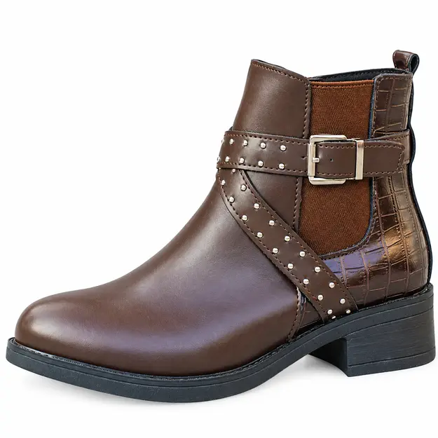 bottines femme marron a boucles et clous detail de la boucle des clous et de la texture arriere 45050