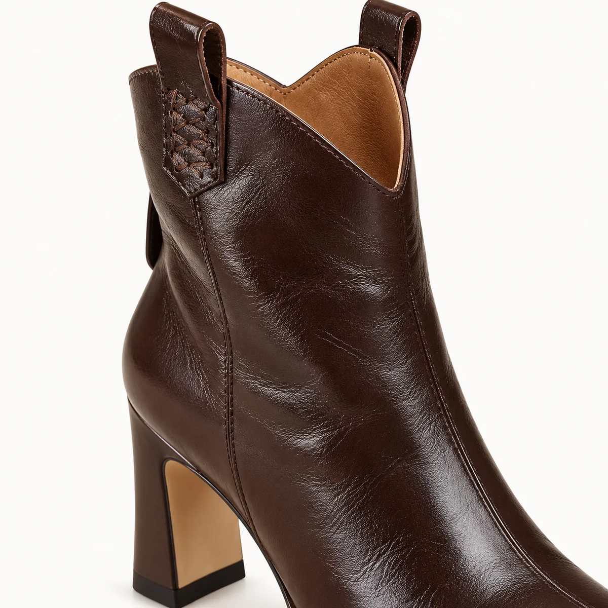 bottines femme marron a bout metallise et talon carre lot18a detail