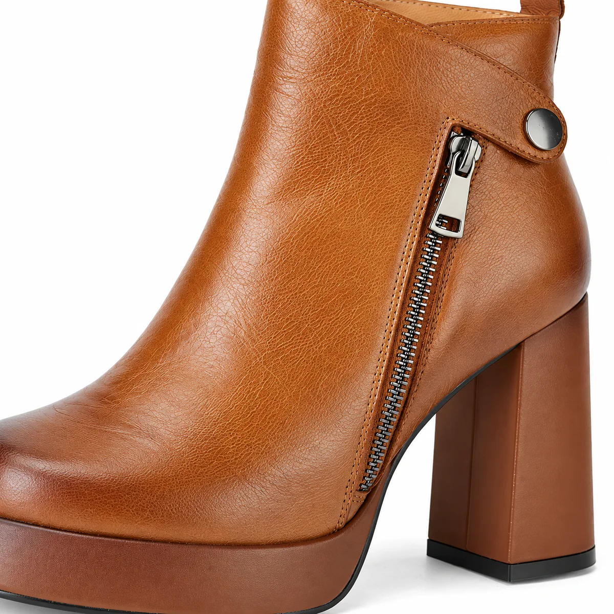 Chaussures femme à plateforme marron avec haut talon carré stylé
