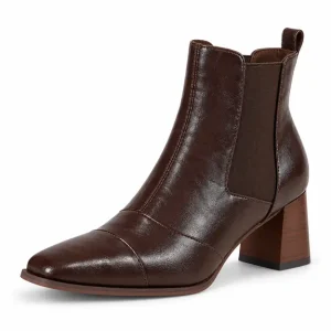 bottines femme marron en similicuir a zip vue de trois quarts sur fond blanc 45069