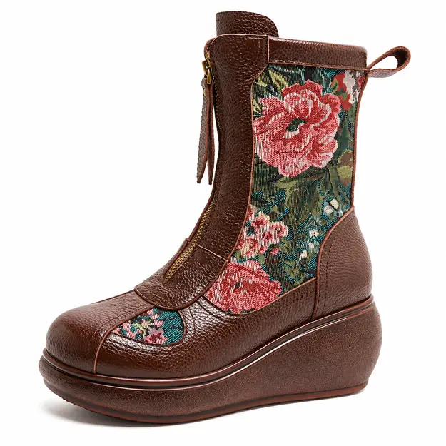 bottines femme marron fleuries et compensees detail du motif fleuri et de la semelle compensee 45043