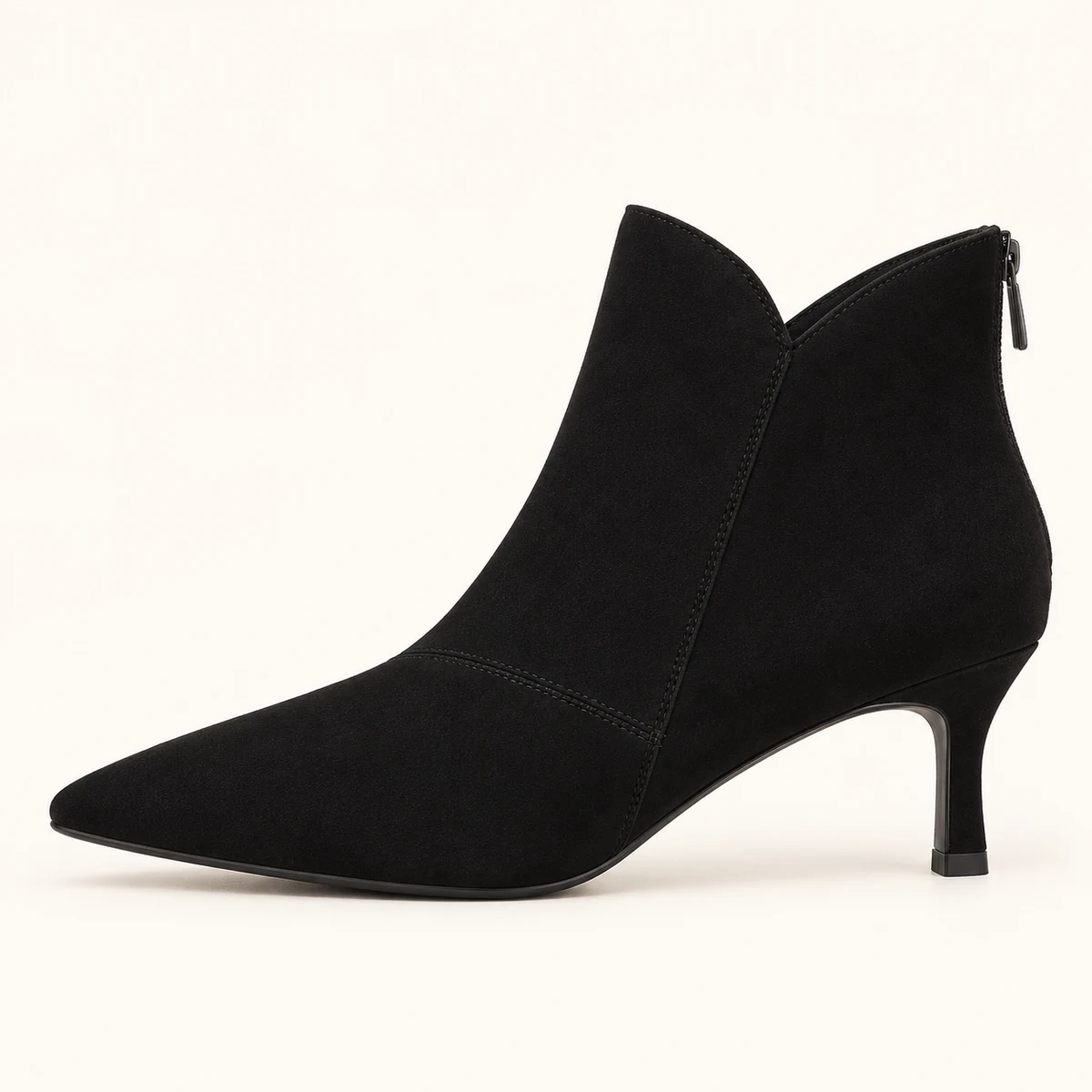 bottines femme noires a bout pointu et petit talon fin vue laterale