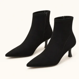 bottines femme noires a bout pointu et petit talon fin vue principale