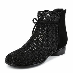 Bottines femme noires ajourées à lacets et zip vue de face