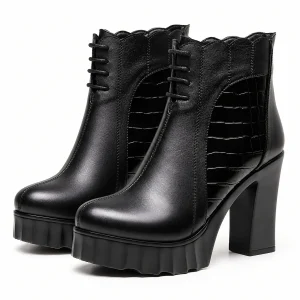 Bottines femme noires fourrées à plateforme crantée pour hiver tendance