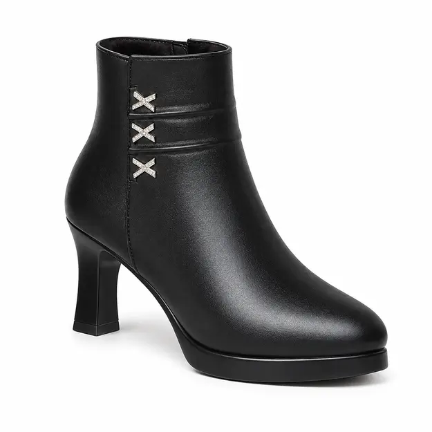 bottines femme noires fourrees a talon aiguille 7 cm vue de trois quarts sur fond blanc 45065