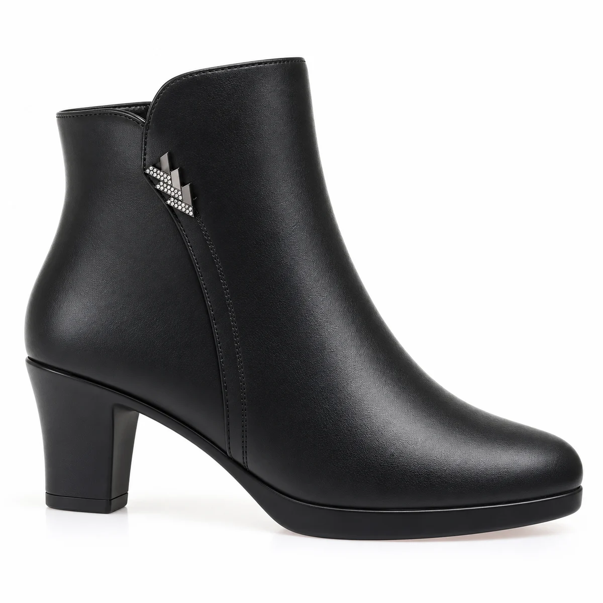 Bottines noires fourrées à talon chunky idéales pour la saison froide