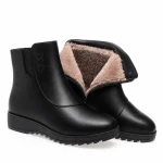 bottines femme noires fourrees a zip et semelle basse crantee vue principale