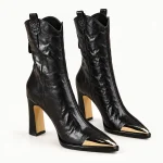 Bottines femme noires à bout métallique élégantes