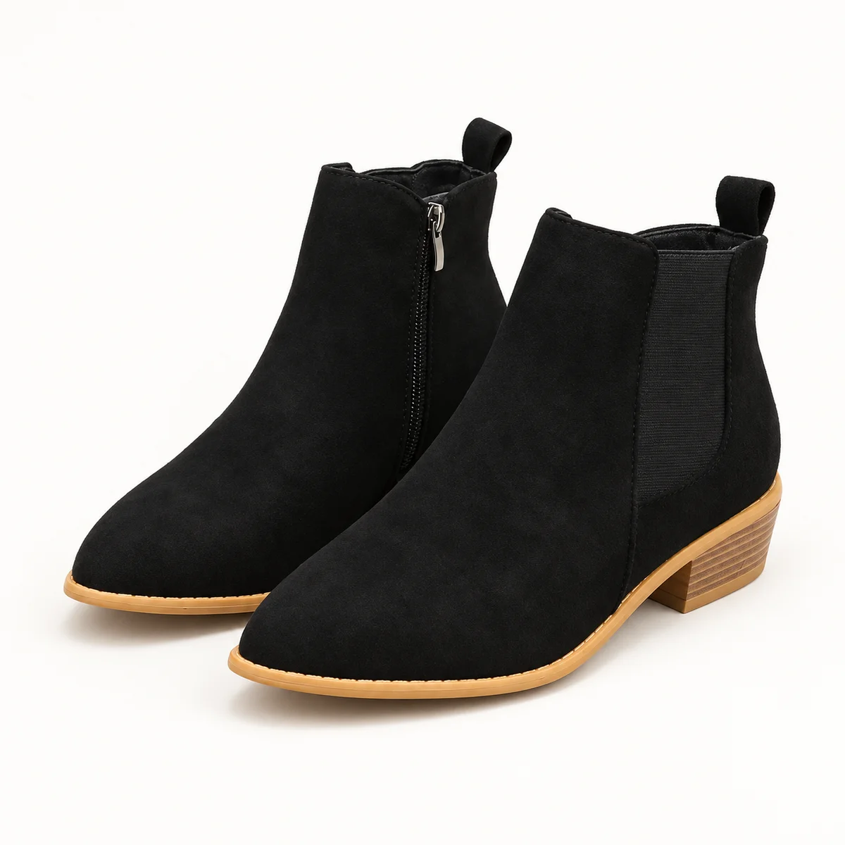 Bottines femme noires veloutées avec fermeture éclair et semelle claire pour un style élégant
