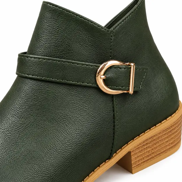 Chaussures femme pointues en cuir vert avec boucle et talon haut