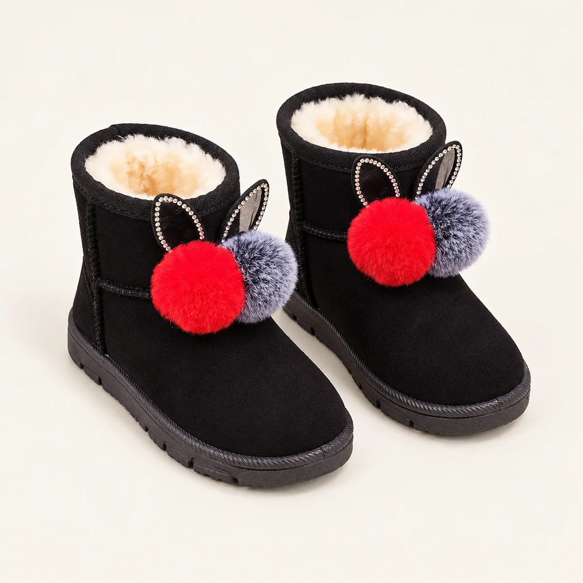 Bottines filles noires fourrées avec oreilles et pompons pour hiver