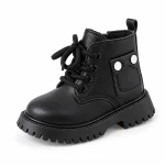Bottines garçon noires à lacets et zip pour l'automne