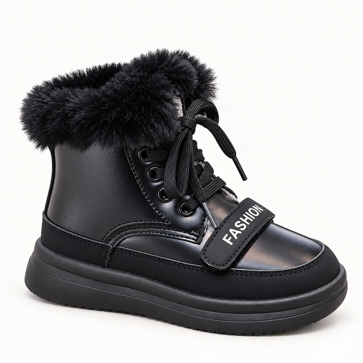 Bottines garçon tendance noire avec bride et doublure isolante