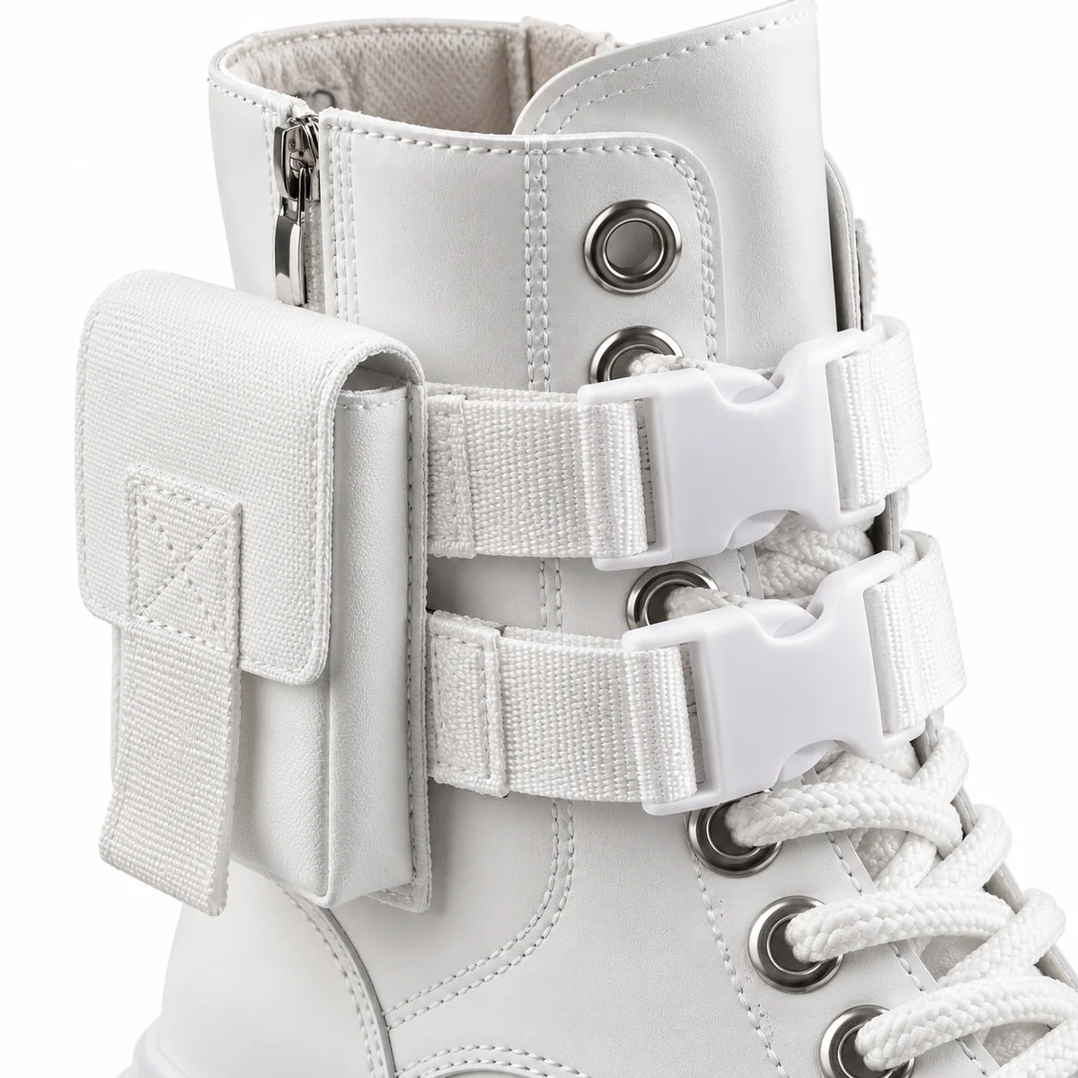 Chaussures homme blanches à lacets, brides stylisées et pochette intégrée