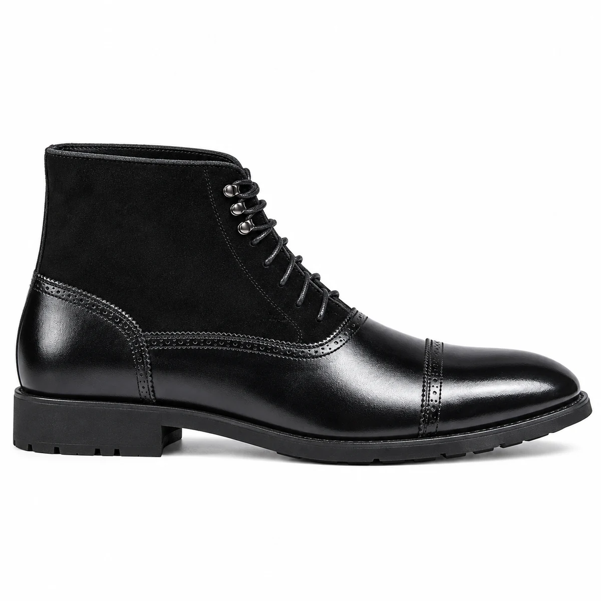 Bottines hommes noires avec lacets et pointe renforcée pour un look moderne