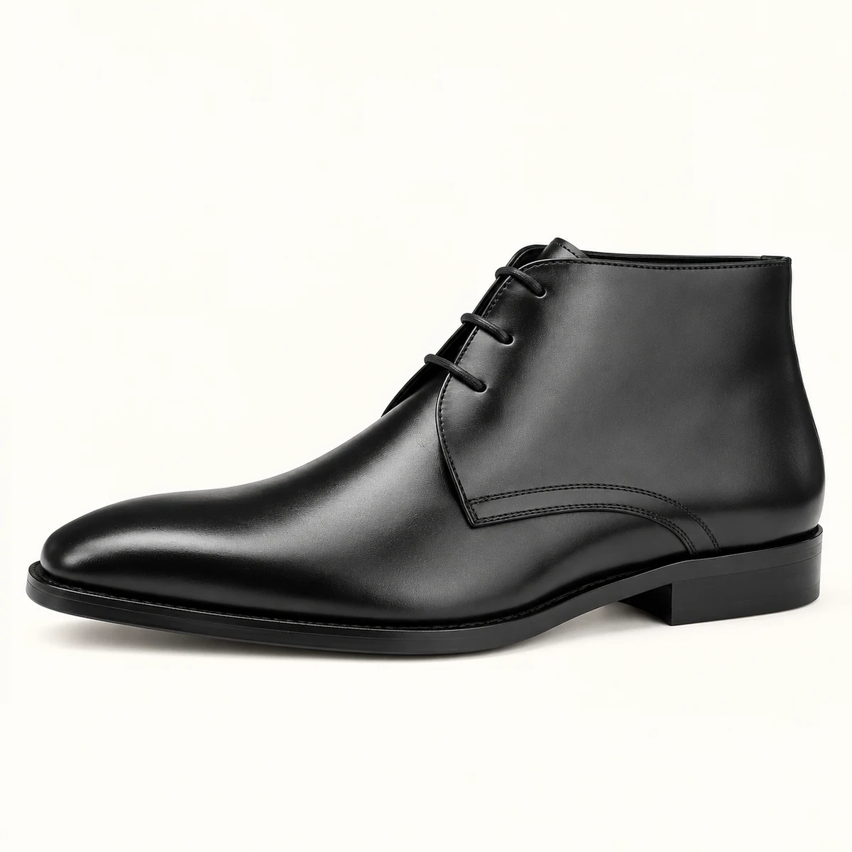 Chaussures homme élégantes en cuir noir avec about pointu