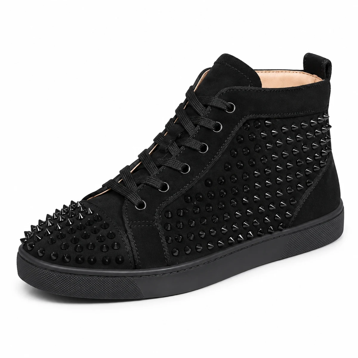 Bottines homme noires à rivets et lacets pour style urbain