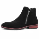 Bottines homme noires en suédine avec zip et bordure rouge élégantes